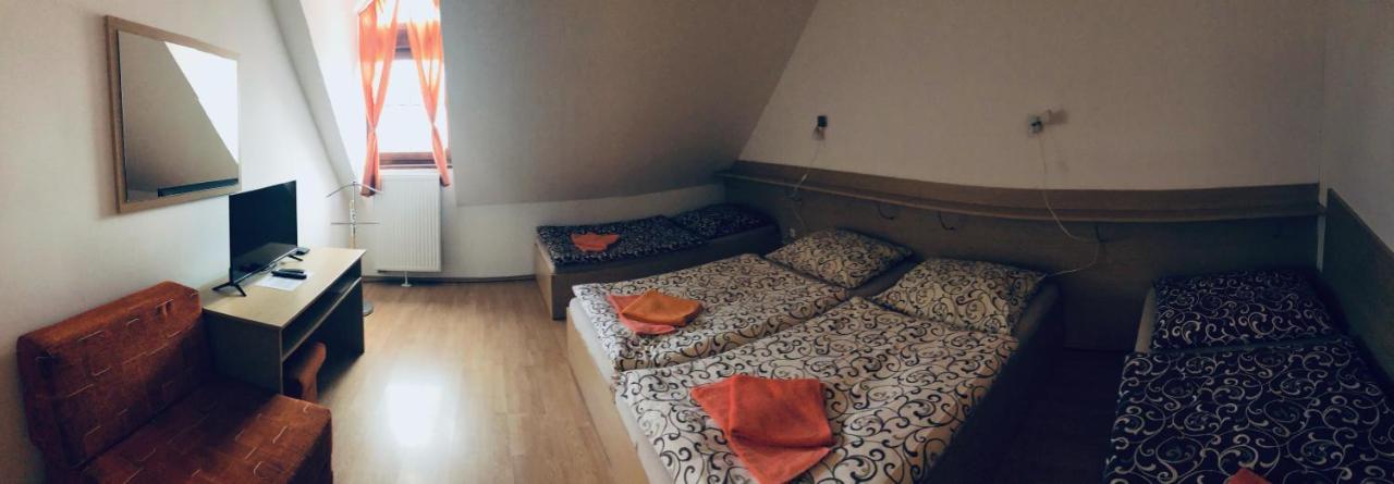 Penzion Pramen Liptovske Sliace Exterior foto